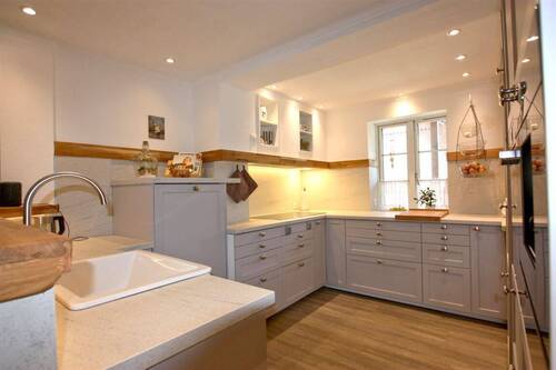 258_hochwertige Einbauküche - 