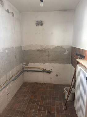 Küche mit Heizkörper - 