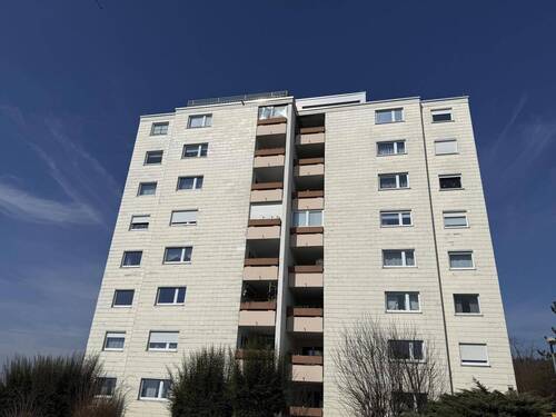 Hausansicht - 4 Zimmer Etagenwohnung zum Kaufen in Stockach