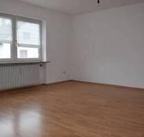 Schöne 3 Zimmer-Wohnung -1.OG - Südbalkon -Hausmeister-90522 Oberasbach