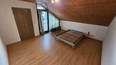 Schlafzimmer im Dachgeschoss - 
