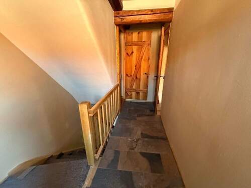 004020156800_302_360_11112025045621728 - 