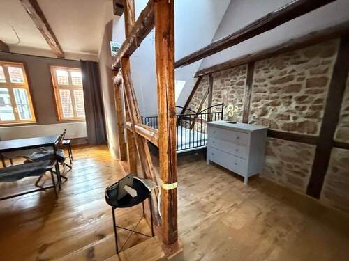 004020156800_302_360_1111202504562541 - 