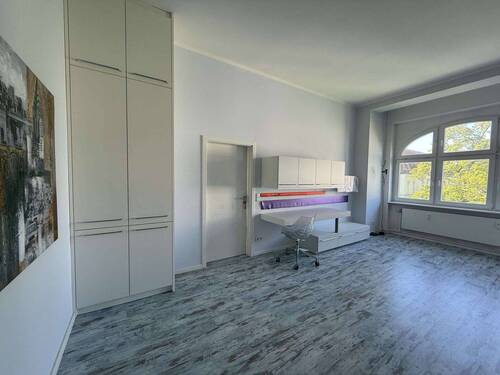 Wohnbereich - 2 Zimmer Etagenwohnung zum Kaufen in Berlin