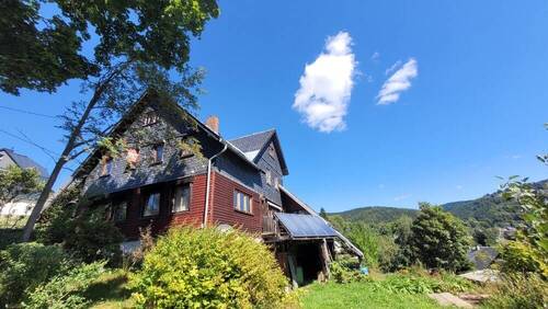 Außenansicht - 9 Zimmer Einfamilienhaus zum Kaufen in Klingenthal
