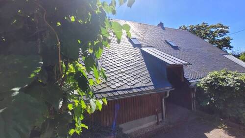 Dacheindeckung Naturschiefer - 9 Zimmer Einfamilienhaus in Klingenthal