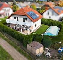 Natur, Spiel & Spaß: Gepflegtes Haus mit Pool - Mittenaar Bellersdorf