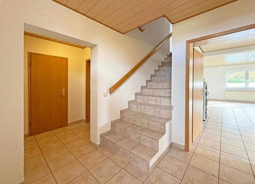 Diele - 4 Zimmer Einfamilienhaus zum Kaufen in Mittenaar