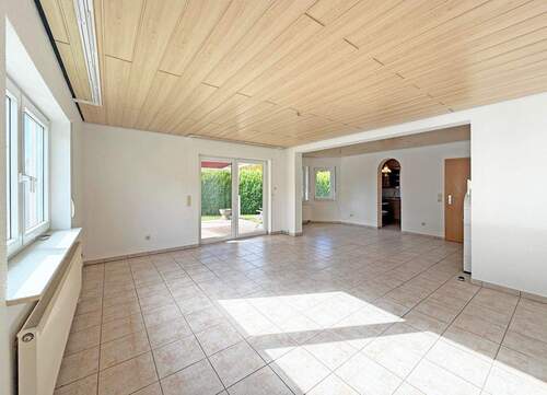 Wohnbereich - 4 Zimmer Einfamilienhaus in Mittenaar