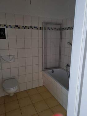 20240715_180111_resized.jpg - 2 Zimmer Etagenwohnung in Chemnitz