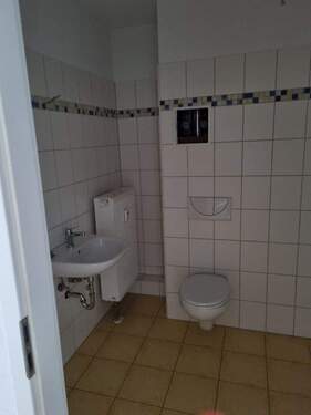 20240715_180113_resized.jpg - Etagenwohnung mit 55,90 m² in Chemnitz zur Miete