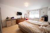 Schlafzimmer 1 - 