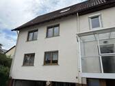 Ansicht - .::Großzügige 3 Zimmer-Wohnung mit Wintergarten, mitten im Ort::.