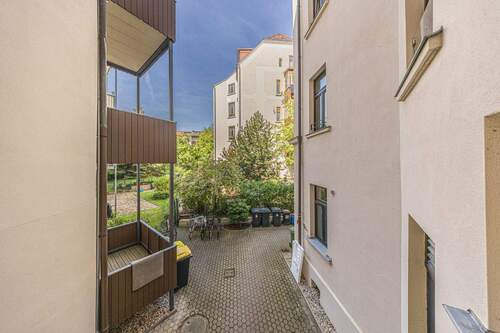 Hinterhof - 
