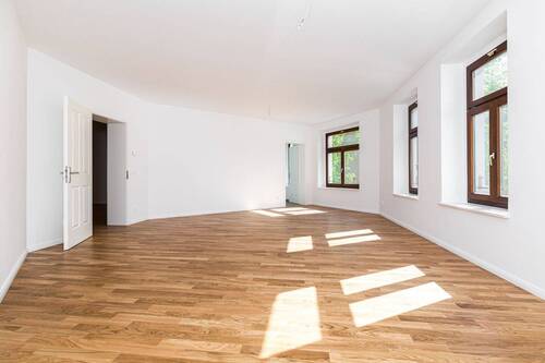 Wohnzimmer - Zeitlose Eleganz im Denkmal - stilvolle 3-Zimmer-Wohnung in Gohlis