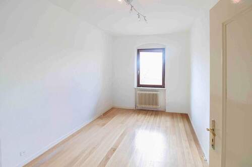 Kleines Zimmer/ Büro - Etagenwohnung mit 96,30 m&sup2; in Berlin zum Kaufen