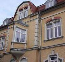 Stilvolle und lichtdurchflutete Dachgeschoßwohnung: 4 Zimmer, 2 Bäder und Balkon - Weißenfels