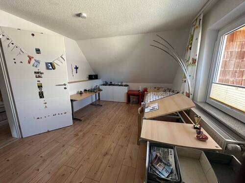 Zimmer 1 - 