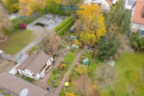 Drohnenaufnahme Garten - 