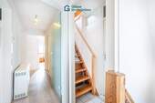 Treppe ins Atelier - 