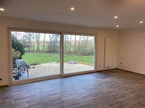 Wohnzimmer Blickrichtung Garten - 