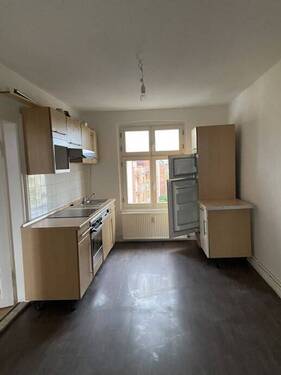 Küche mit Einbauküche - 