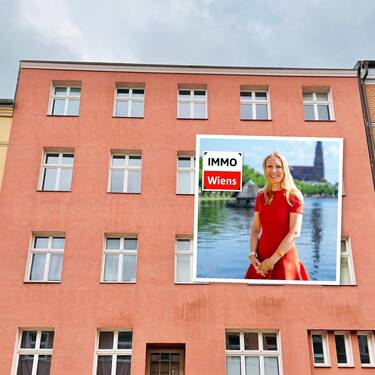 Hausansicht - ~ Gut geschnittene 2. Zimmer Wohnung mit Wohnküche und Einbauküche, Innenstadt! WG geeignet ~