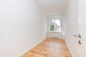 halbes Zimmer - 