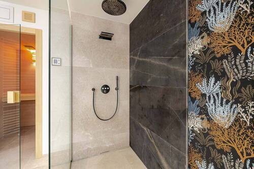 Lerchenweg 15_west_57.jpg - 