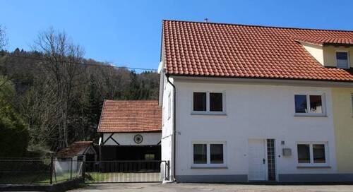 IMG_3869 - Doppelhaushälfte mit Scheune und traumhaftem Grundstück mit idyllischem Bachlauf