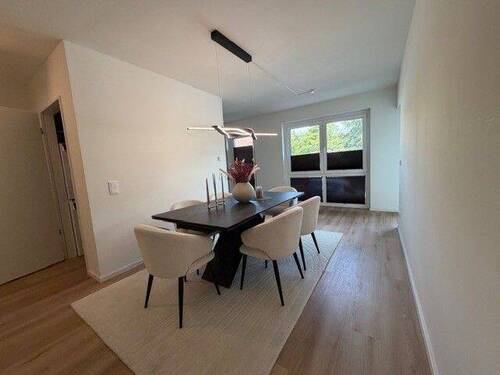 Wohn-/Essbereich - 3 Zimmer Etagenwohnung in Hamburg