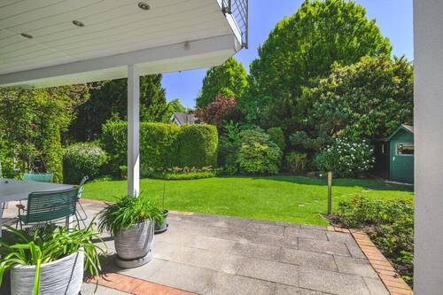 Terrasse EG - 