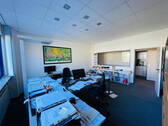 Buero 4 - 