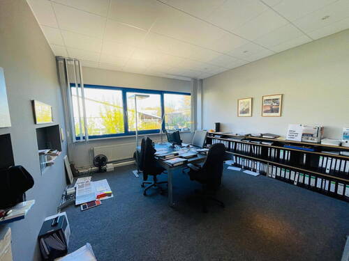 Buero 5 - 