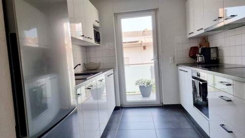 Küche - Moderne 4 Zimmer Wohnung mit zwei Balkonen - neuwertig!