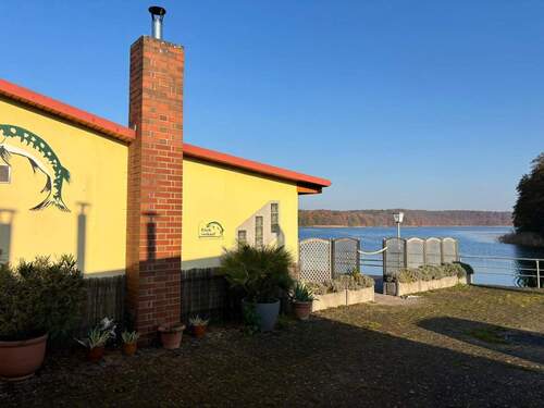 Außenansicht Nebengebäude - 