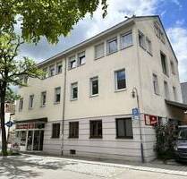 Alles neu macht der Mai - Modernisierte City-Wohnung nahe dem Kelternplatz - Metzingen
