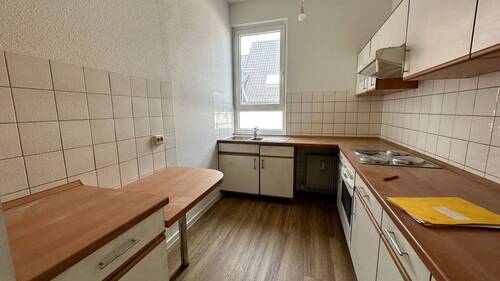 Küche - 3 Zimmer Etagenwohnung in Metzingen