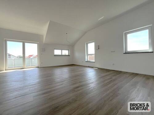 Essen-Wohnen - 4 Zimmer Etagenwohnung zum Kaufen in Deiningen