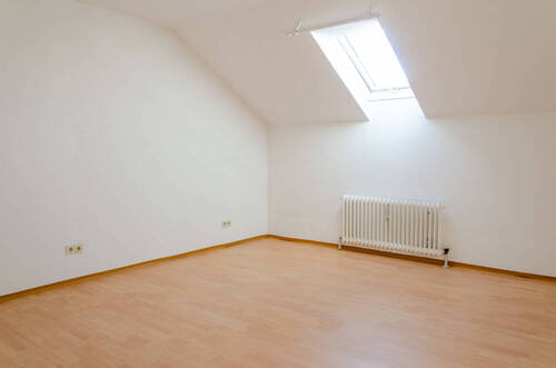 Schlafzimmer DG Whg links - 