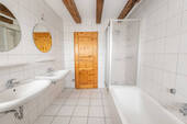 Whg. 2 Badezimmer - 