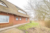 Seitenbild - Mehrfamilienhaus, Wohnhaus mit 378,00 m² in Hemmoor zum Kaufen