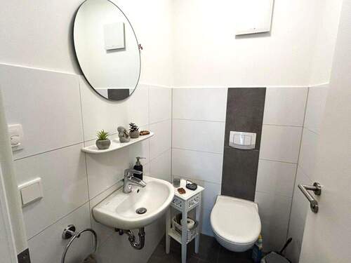 Gäste-WC - Etagenwohnung mit 83,00 m² in Bremerhaven zum Kaufen