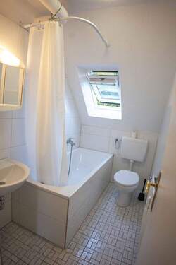 Bad - 2 Zimmer Etagenwohnung zur Miete in Herten