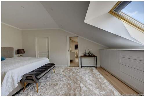 Schlafzimmer-2 - Doppelhaushälfte mit 137,00 m&sup2; in Grünwald zur Miete