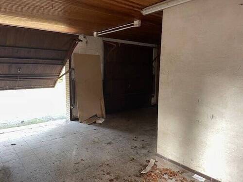 Behnkeweg 6 Garage Innen.jpg - 