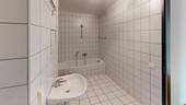 Bad Vergleichswohnung - 2 Zimmer Etagenwohnung in Chemnitz