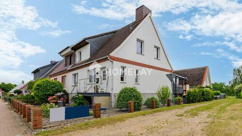 Außenansicht 2 - 4 Zimmer Doppelhaushälfte in Grieben-Gostorf
