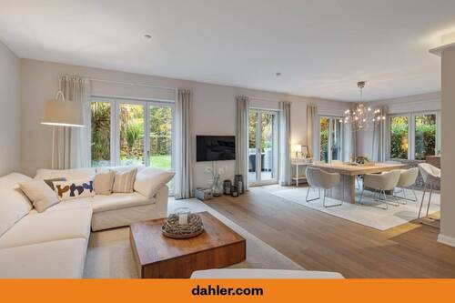 Wohnen - Luxuriös, modern, stilvoll - exklusive Gartenwohnung im grünen Volksdorf