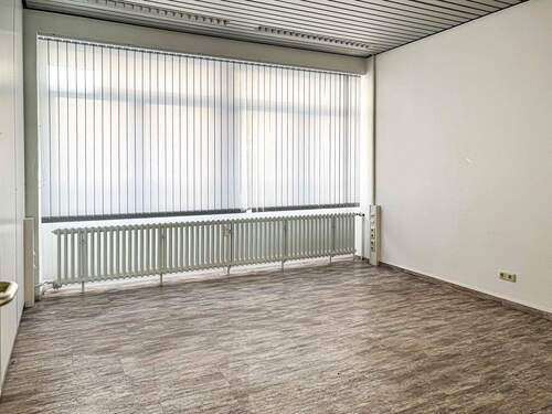 Büro / Behandlungsraum - 